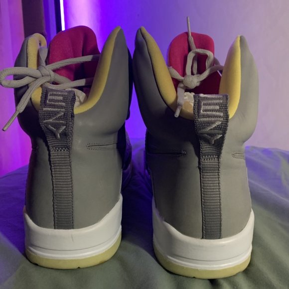Nike Yeezy zen size 13! - Picture 4 of 11